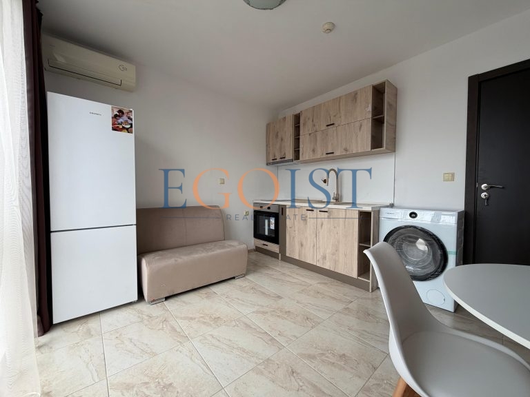 One-bedroom apartment in the Raduga 2 complex