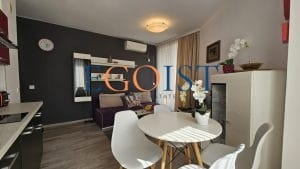 Apartament z 1 sypialnią w kompleksie Golden Day 2