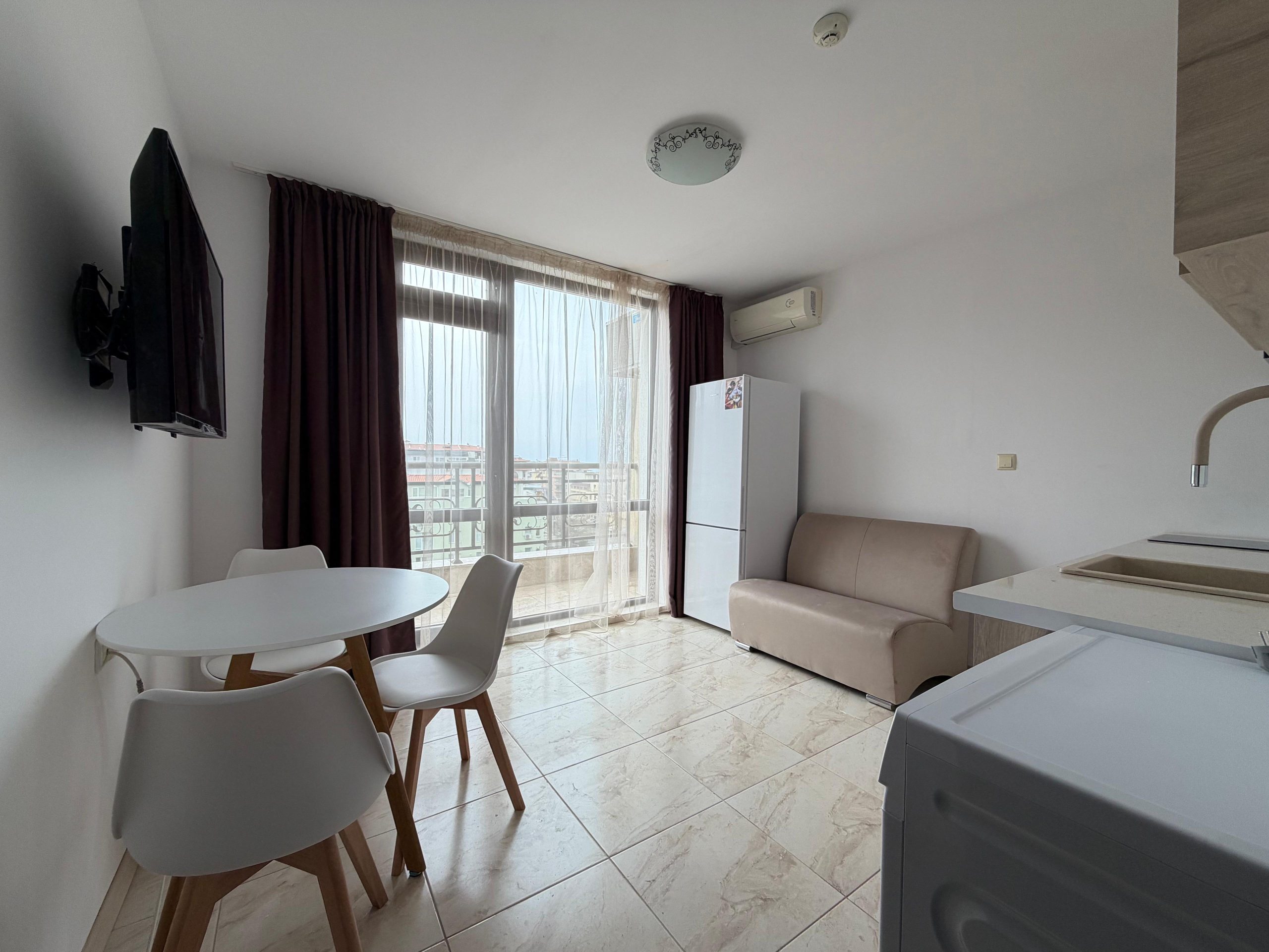 One-bedroom apartment in the Raduga 2 complex, Saint Vlas — фото 4