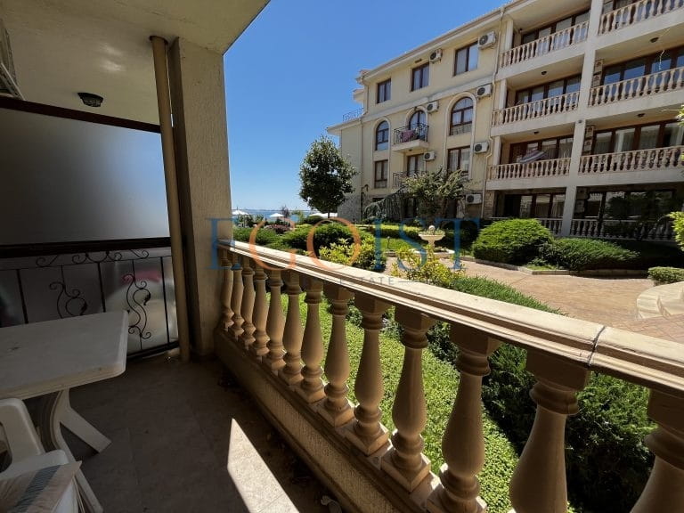 Apartament z 1 sypialnią w kompleksie Royal Bay