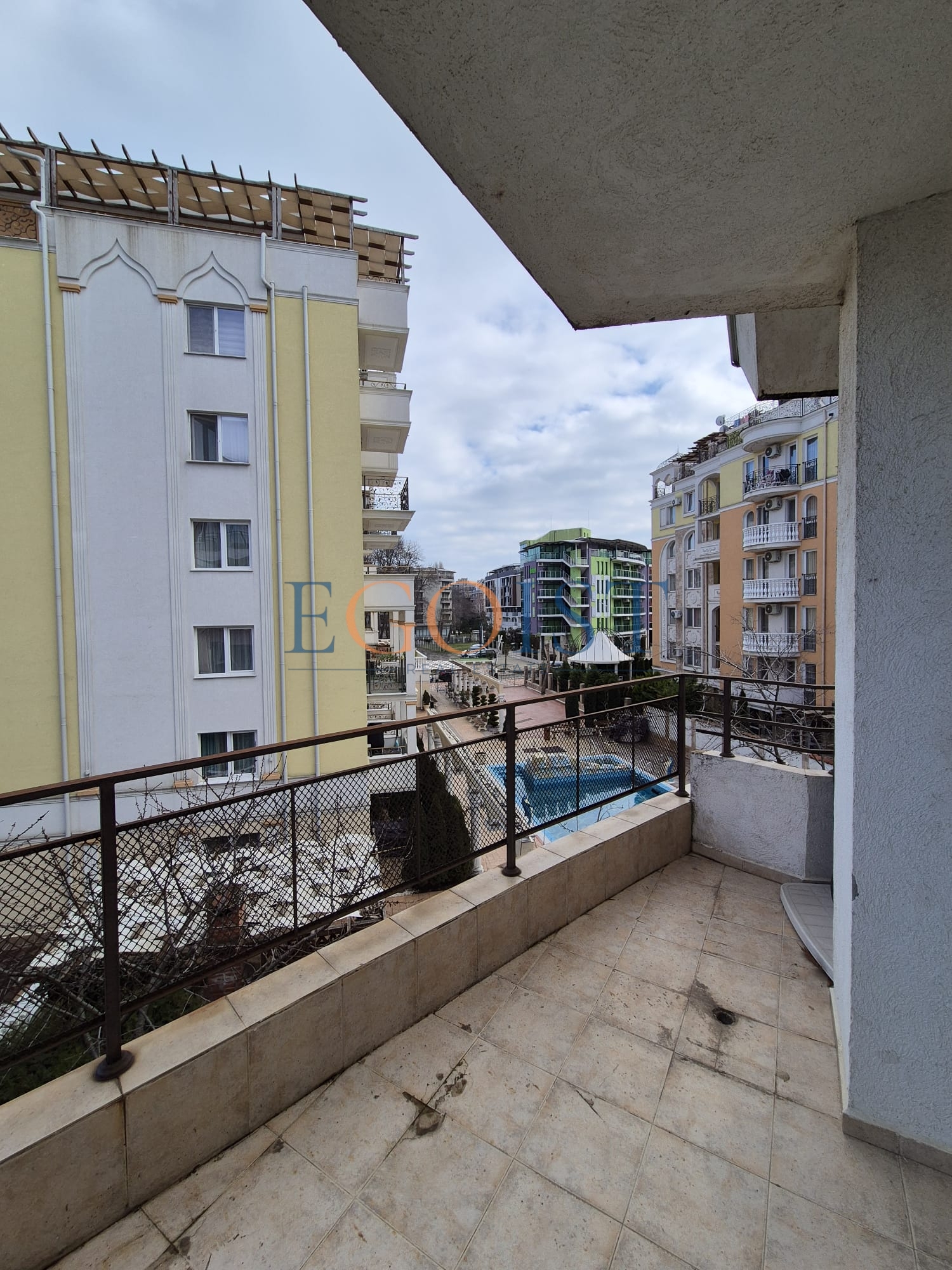 Apartament z 2 sypialniami w kompleksie Sun Village, Słoneczny Brzeg — фото 12