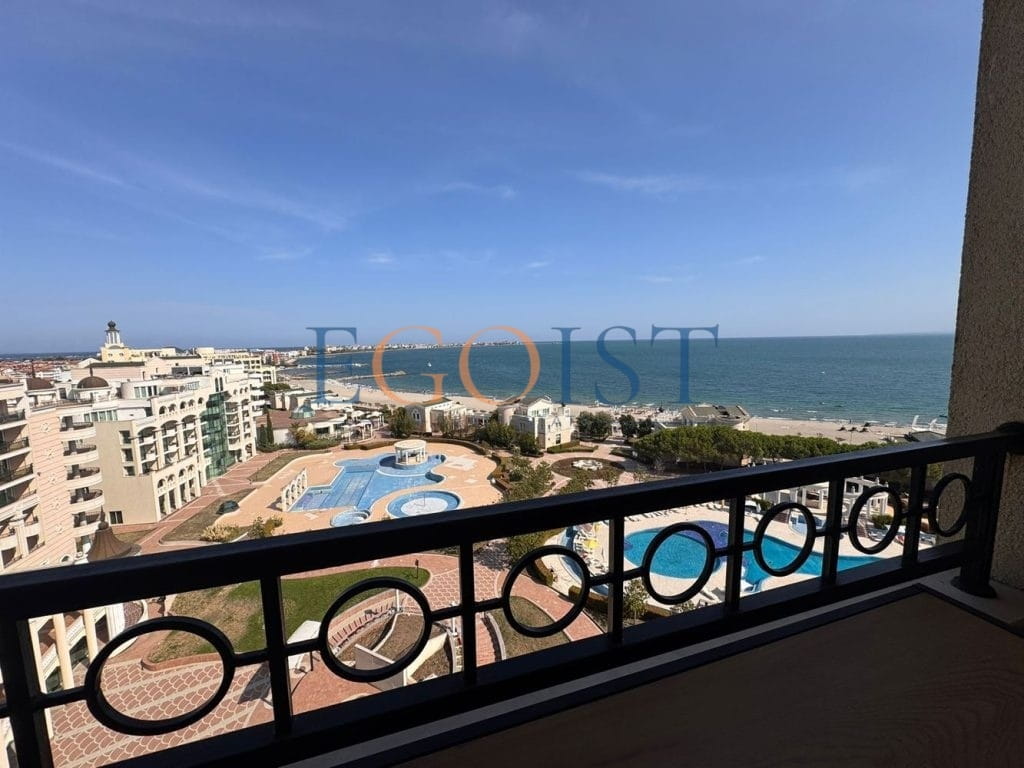 Apartament z 2 sypialniami w kompleksie Sunset Resort, Pomorie — фото 1