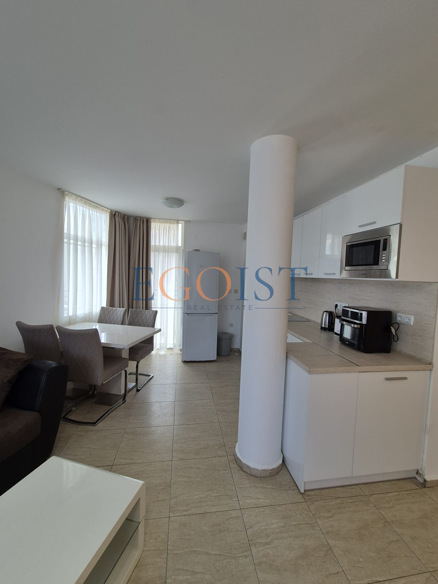 Apartament z 2 sypialniami w kompleksie Sun Village, Słoneczny Brzeg — фото 2