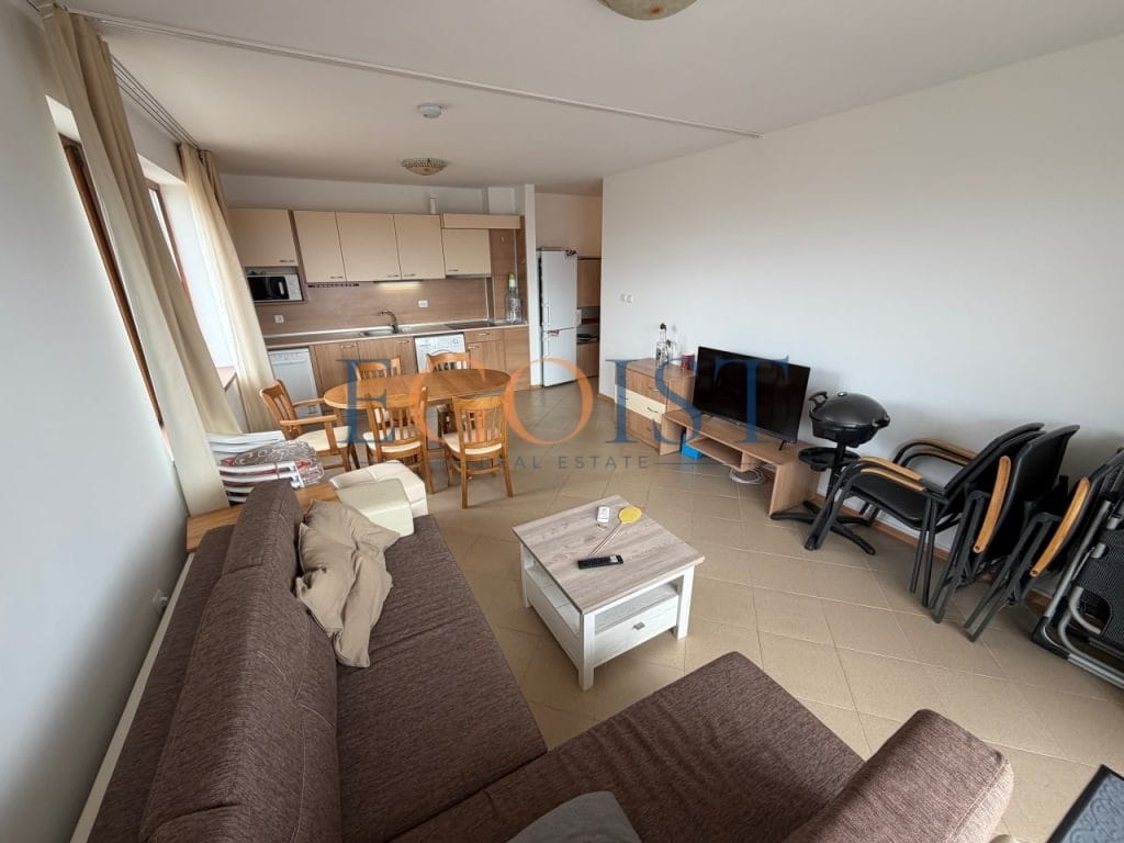 Apartament z 2 sypialniami w kompleksie Gardenia Hills, Słoneczny Brzeg — фото 1