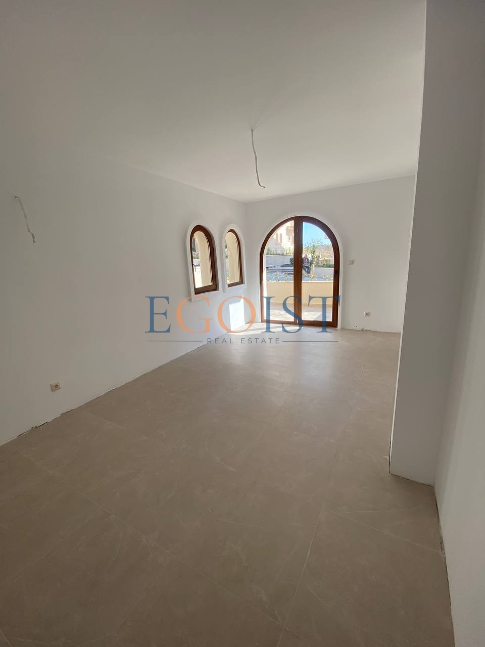Apartament z 1 sypialnią w kompleksie Grand Village, Koszarica — фото 2