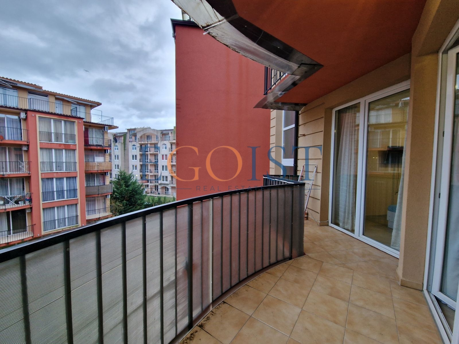 Apartament z 1 sypialnią w kompleksie Sunny View Central, Słoneczny Brzeg — фото 10