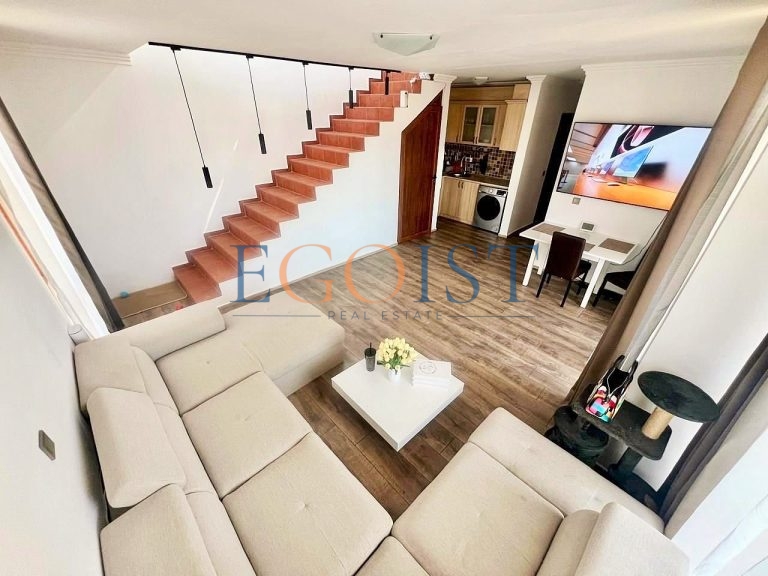 One-bedroom apartment (maisonette) in the Antonia complex