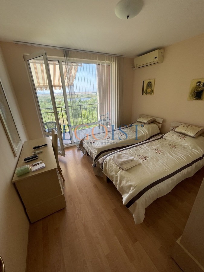 Apartament z 2 sypialniami w kompleksie Holiday Fort Golf Club, Słoneczny Brzeg — фото 3