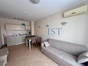 Apartament z 1 sypialnią w kompleksie Royal Sun