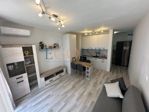 One-bedroom apartment in Villa Venezia complex