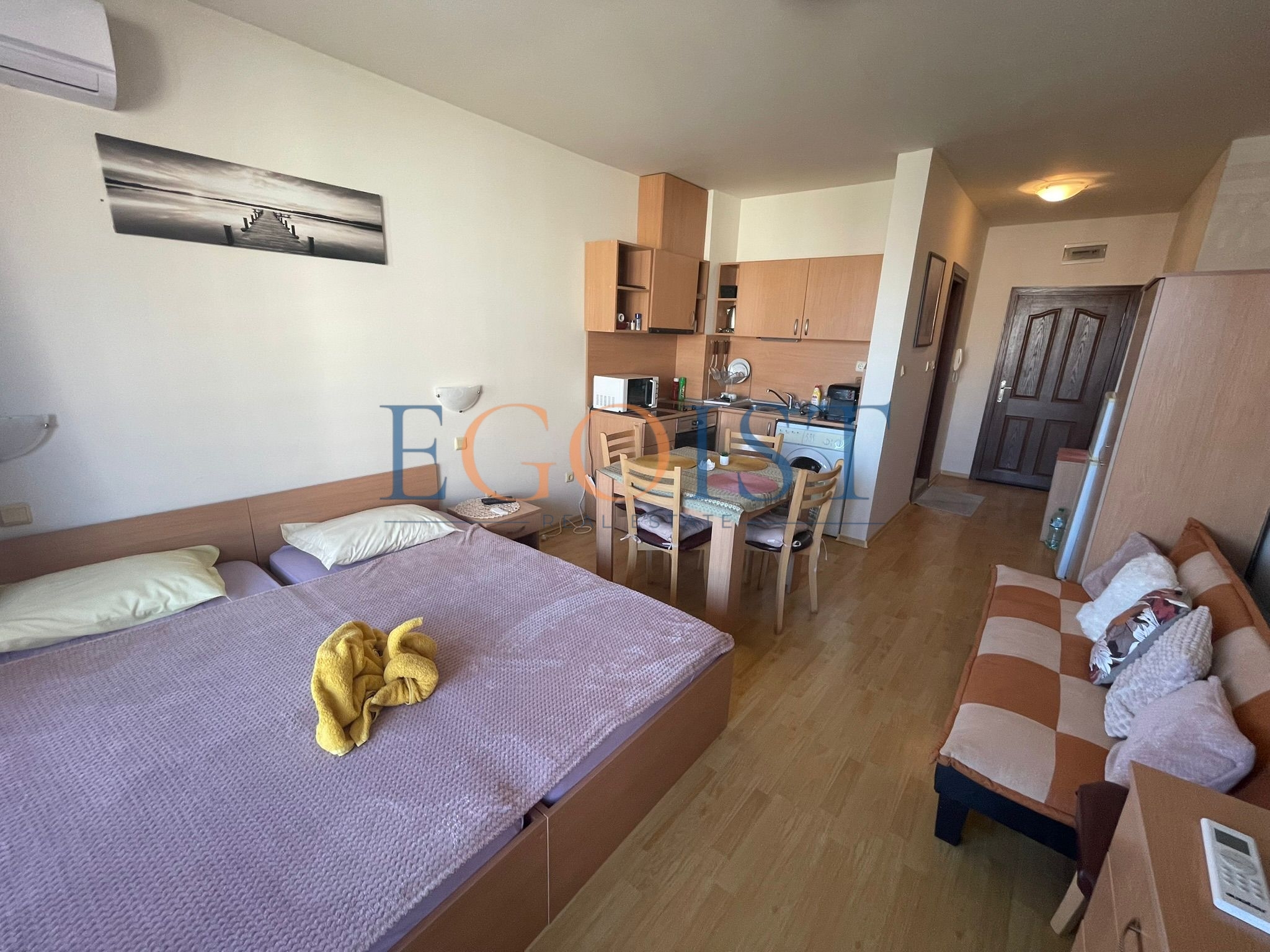 Studio apartment in Panorama Bay 1 complex, Saint Vlas — фото 2