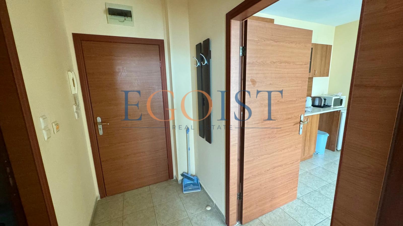 Apartament z 1 sypialnią w kompleksie Karolina, Słoneczny Brzeg — фото 6
