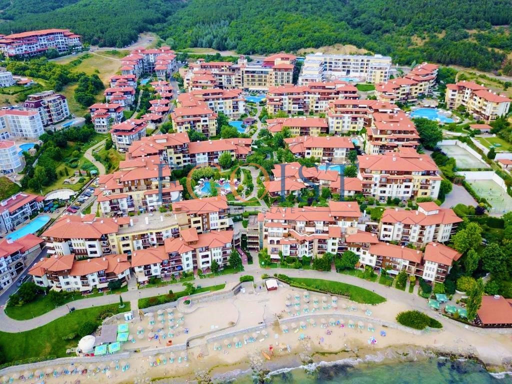 Апартаменты с 1 спальней в комплексе Райский Сад, Святой Влас — фото 1