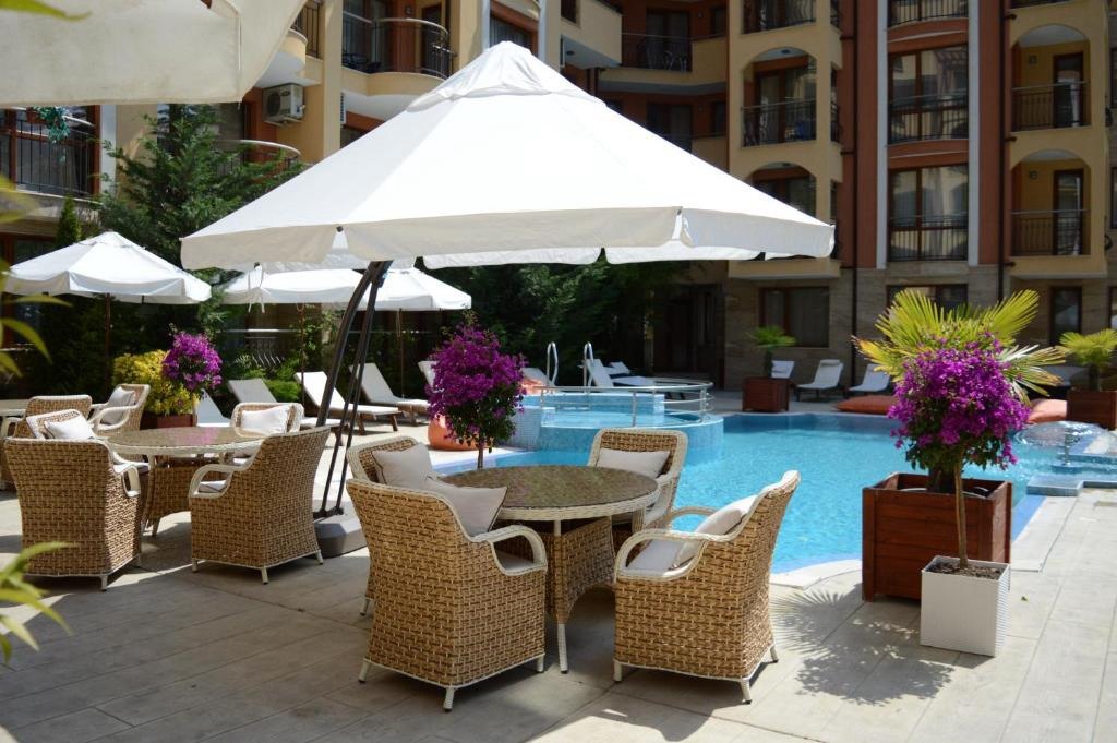Апартаменты с 1 спальней в комплексе Harmony Suites Jungle, Солнечный берег — фото 15