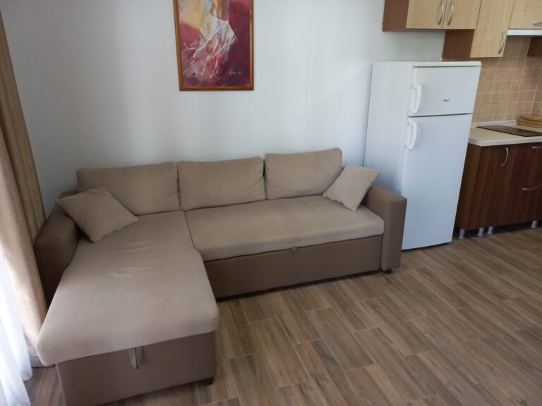 Apartament z 2 sypialniami w kompleksie Cascadas 11