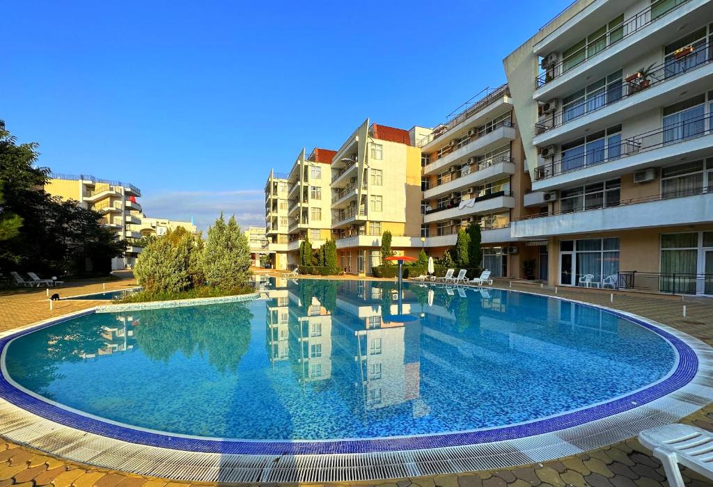 Apartament z 1 sypialnią w kompleksie Grand Kamelia — фото 1