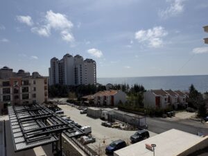 Апартаменты с 1 спальней в комплексе Грин Форт Суитс