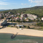 Апартаменты с 2 спальнями с видом на море в комплексе Грин Форт Суитс, Святой Влас — фото 15