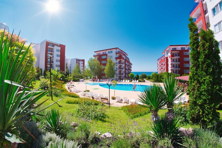 Гранд Резорт