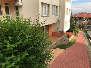 Виста Резиденс, Святой Влас