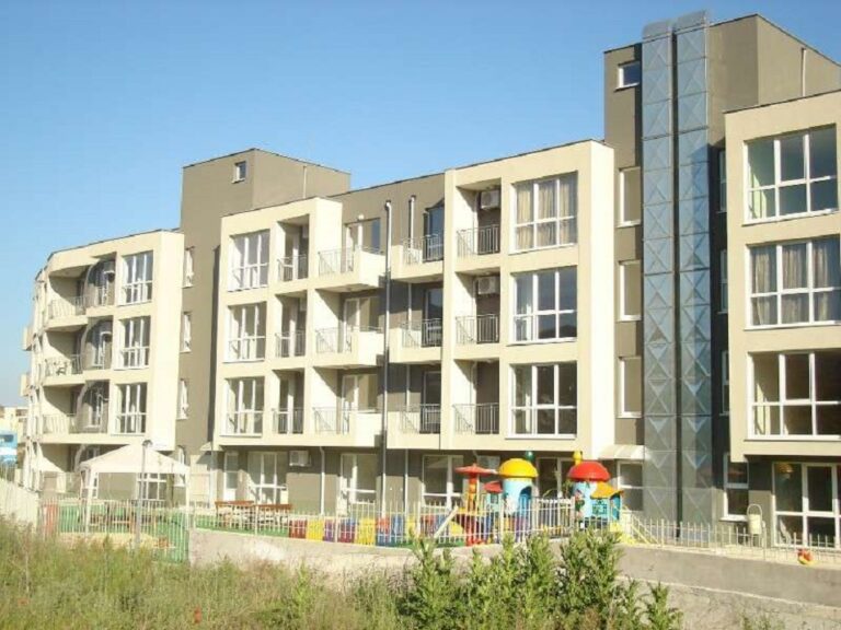 Баттерфляй, Святой Влас