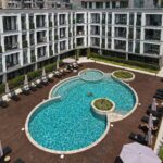 Two-bedroom apartment with pool view — Emilia Romana Boutique, Sunny Beach — фото 1