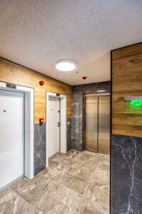 Эмилия Романа Сити, Солнечный берег