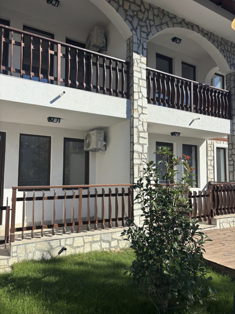 Малката Воденица 2, Святой Влас