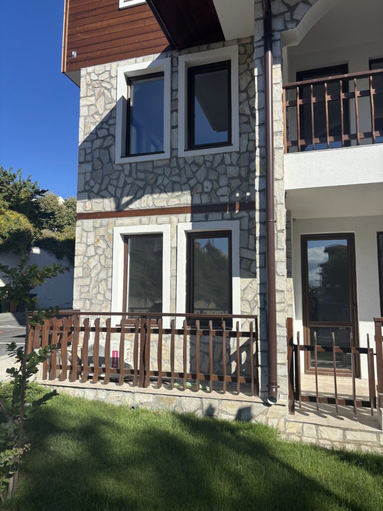 Малката Воденица 2, Святой Влас