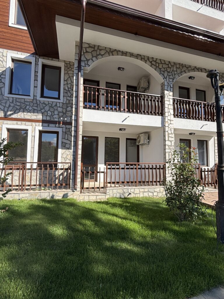 Малката Воденица 2, Святой Влас
