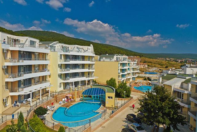 Квартира с 1 спальней в комплексе Сансет Кошарица
