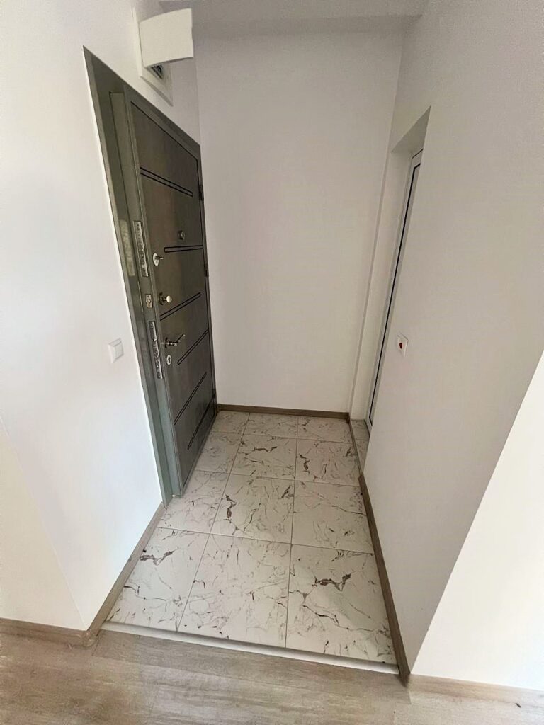 Авалон, Солнечный берег