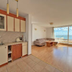 One-bedroom apartment in the Fort Noks Crown complex, Saint Vlas — фото 3